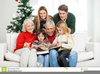 Free Clipart Families Reading Image