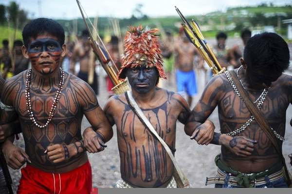 Xingu Indians Women Free Images At Vector