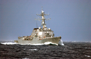 The Guided Missile Destroyer Uss Oscar Austin (ddg 79) Steams Off The Coast Of Florida Image